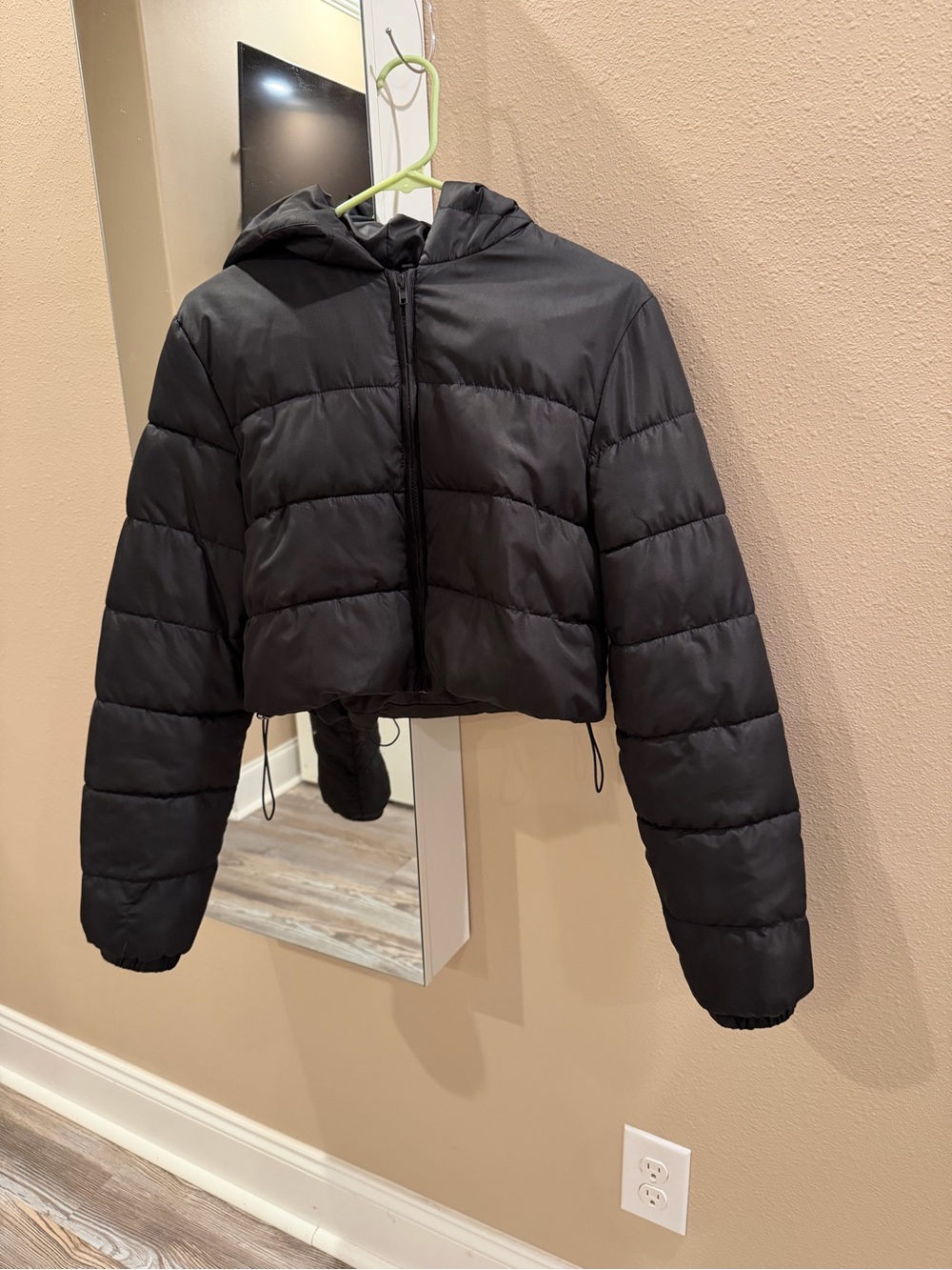Black Cropped Puffer Jacket with Hood - Women's